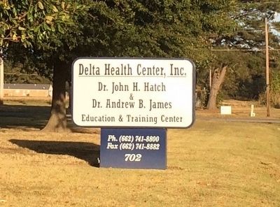 Delta Health Center sign image. Click for full size.