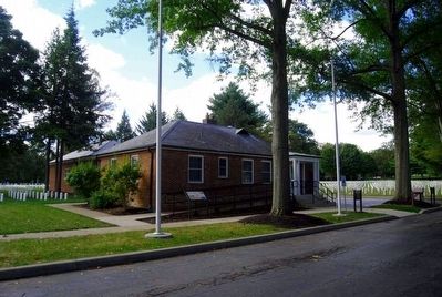 Woodlawn National Cemetery<br>Supervisor's Lodge and Marker image. Click for full size.