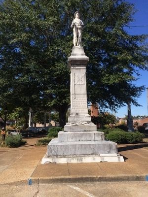 Grenada County Confederate Monument in city park. image. Click for full size.