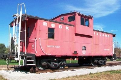 Rock Island Caboose at Eldon Depot image. Click for full size.