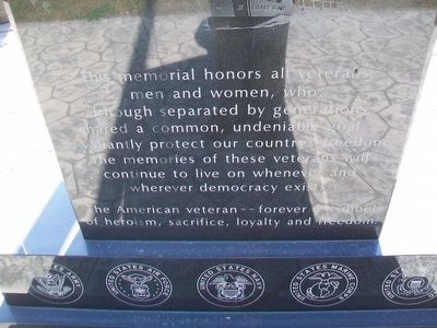 Veterans Memorial (front) image. Click for full size.