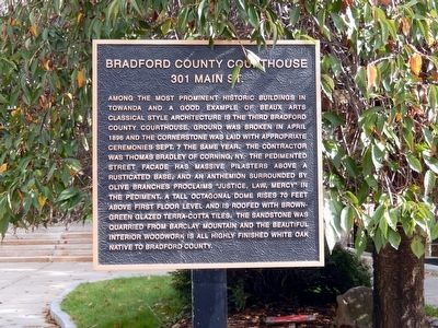 Bradford County Courthouse Marker image. Click for full size.