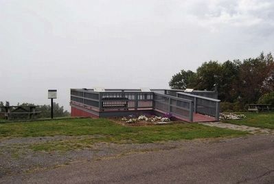 Newtown Observation Deck image. Click for full size.
