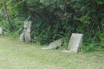 Bently Family Cemetery image. Click for full size.