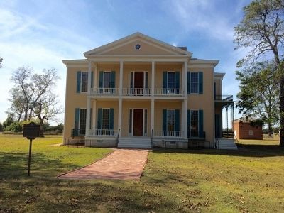 Lakeport Plantation House & Marker. Click for full size. Lakeport Plantation House & Marker image. Click for full size.