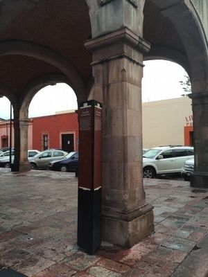 The previous Plaza Mariano de las Casas Marker image. Click for full size.