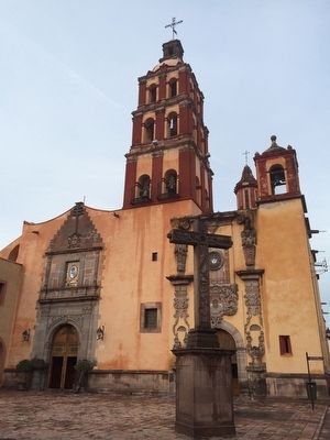 Convent and Temple of Santo Domingo de Guzman image. Click for full size.