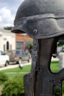 Warren County Veterans Monument image. Click for full size.