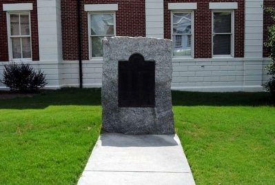 Warren County Revolutionary War Monument image. Click for full size.