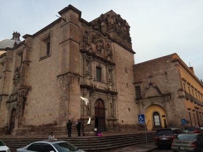 The Temple and Old Convent of San Agustin image. Click for full size.