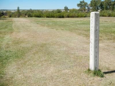 A post near the "Road to Zion" marker marking the Oregon/California/Mormon/Pony Express Trail image. Click for full size.