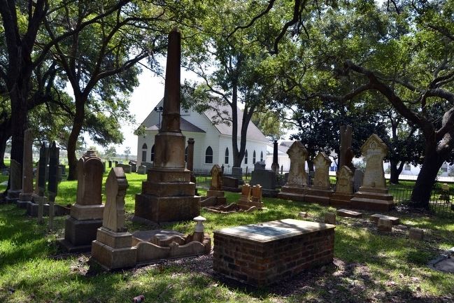 Historic Section of Gulf Prairie Cemetery image. Click for full size.
