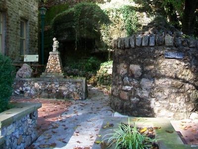 Calif Spring and Marker. Click for full size. Calif Spring and Marker image. Click for full size.
