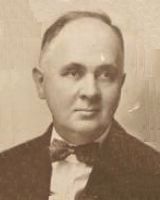 Senator Roland E. Chase (1867–1948) image. Click for full size.