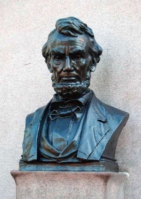 Lincoln Speech Memorial<br>Lincoln Bust image. Click for full size.