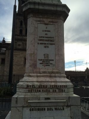 Monument to Enrico Mart�nez Marker image. Click for full size.