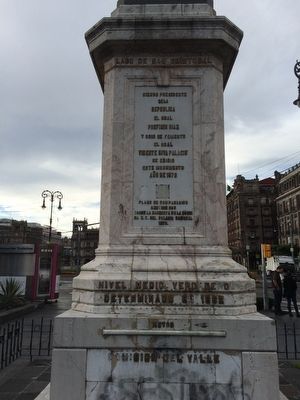 Monument to Enrico Mart�nez Marker image. Click for full size.