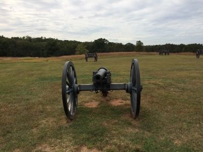 Artillery Piece and Limber near the Henry Hill Marker image. Click for full size.