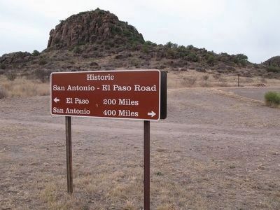 San Antonio-El Paso Road image. Click for full size.