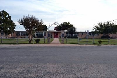 Stonewall Elementary School. Click for full size. Stonewall Elementary School image. Click for full size.