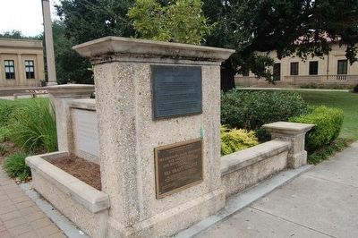 Land Grant College - Sea Grant College Markers image. Click for full size.