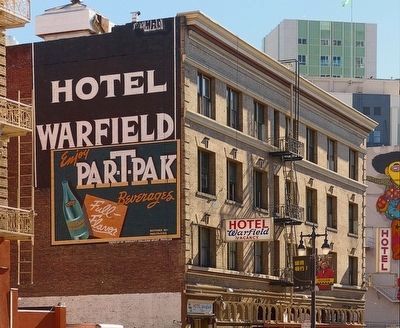 Hotel Warfield<br>Par-T-Pak Beverages image. Click for full size.