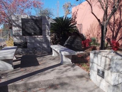 Loomis Marker. Click for full size. Loomis Marker image. Click for full size.