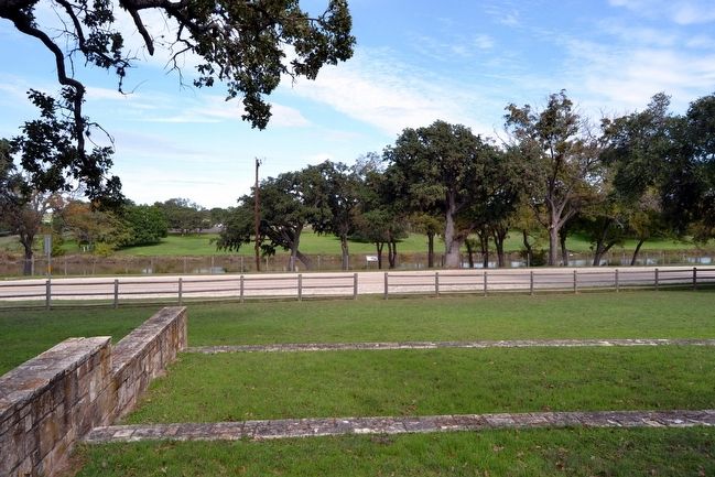 A Grand Entrance Marker between Ranch Road 1 and the Pedernales River image. Click for full size.