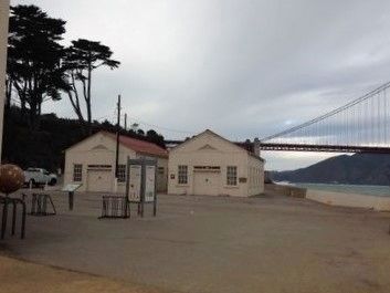 Crissy Field Buildings image. Click for full size.