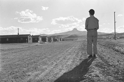 Heart Mountain Relocation Center and Heart Mountain image. Click for full size.