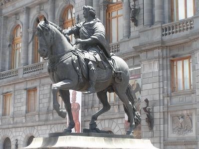 "El Caballito", statue of Carlos IV (1803, Manuel Tolsá).. Click for full size. "El Caballito", statue of Carlos IV (1803, Manuel Tolsá). image. Click for full size.