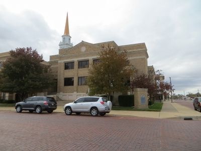 First Baptist Church of Plainview image. Click for full size.