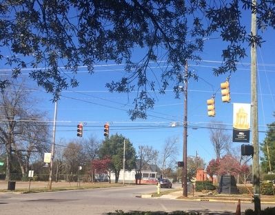 Marker at intersection of Jackson Street & University Drive. image. Click for full size.