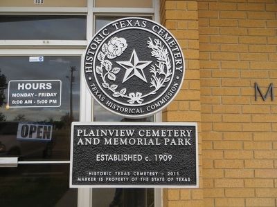Plainview Cemetery and Memorial Park Marker image. Click for full size.