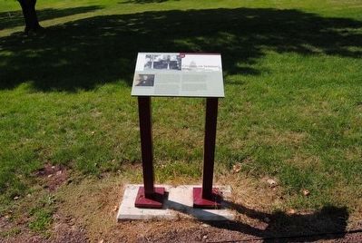 Civilians on Seminary Ridge Marker image. Click for full size.