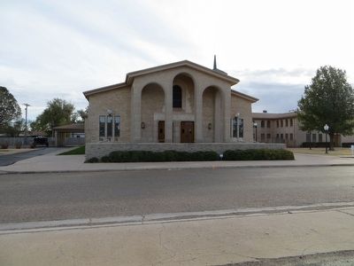First Baptist Church of Hale Center image. Click for full size.