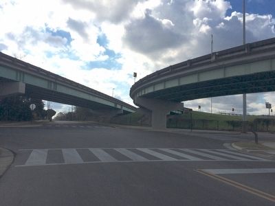 Portion of Interstates 65 & 85 ramps above marker. image. Click for full size.