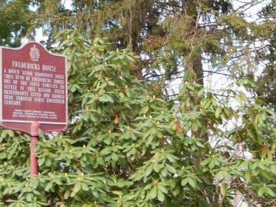 Fredericks House Marker- image. Click for full size.