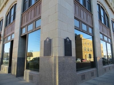The Amarillo Story Marker <i>on the left</i> image. Click for full size.