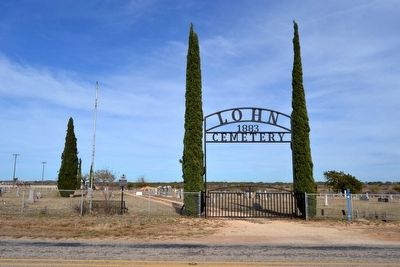Lohn Cemetery image. Click for full size.