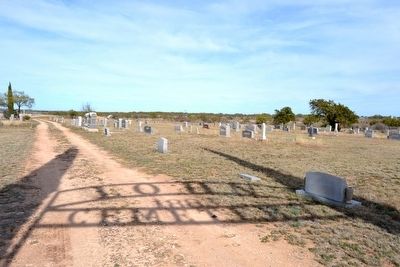 Lohn Cemetery image. Click for full size.