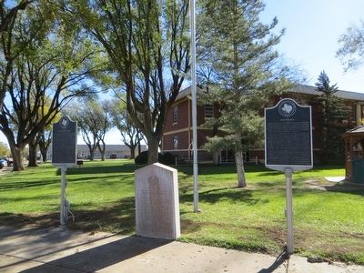 Site of Old Tascosa Marker <i>on the right</i> image. Click for full size.