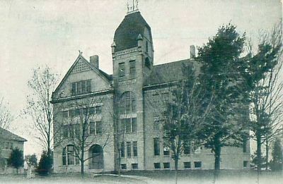 Old Main image. Click for full size.