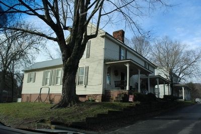 Old Tavern House. Click for full size. Old Tavern House image. Click for full size.
