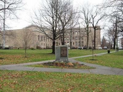 L�Ambiance Plaza Worker�s Memorial image. Click for full size.