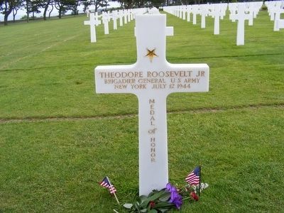 Theodore Roosevelt Jr. grave marker-Killed in Action image. Click for full size.