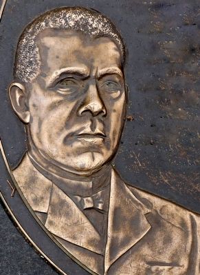 Booker T. Washington image. Click for full size.