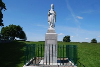 St. Patrick Statue image. Click for full size.