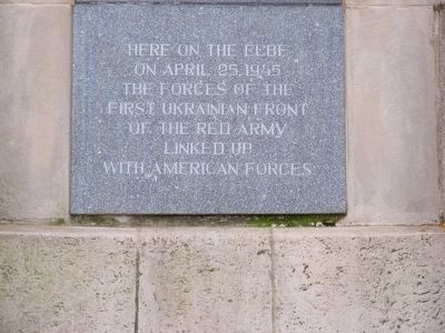 Russian Monument plaque-reverse side image. Click for full size.
