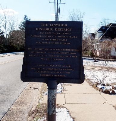 The Linwood Historic District Marker image. Click for full size.